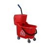 Le seau de vadrouille de couleur rouge 26QT avec presse latérale essoreuse est facile à utiliser